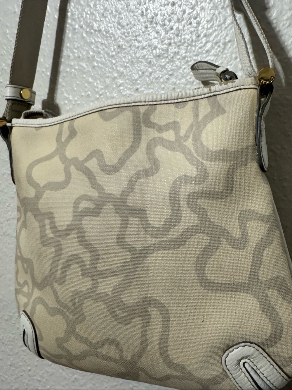 TOUS Cream and Taupe Pattern Shoulder Bag - Picture 16 of 16